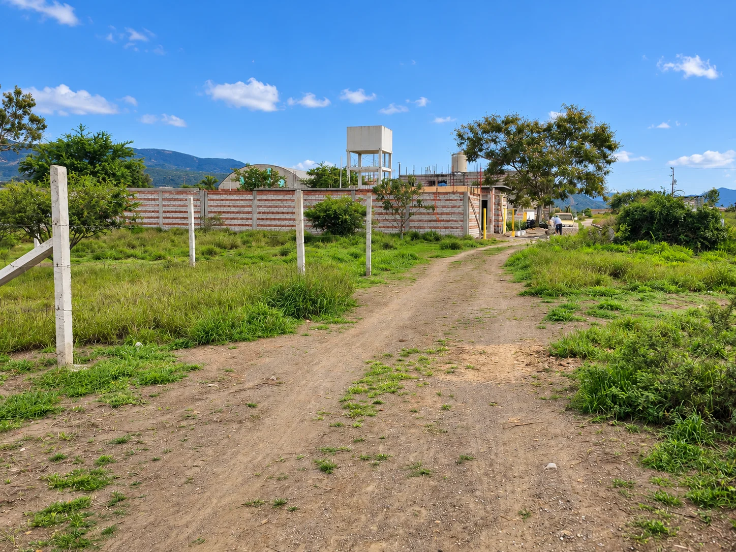 Lote de 10 × 30 m · Calle León Bello · Tlacolula — foto 2